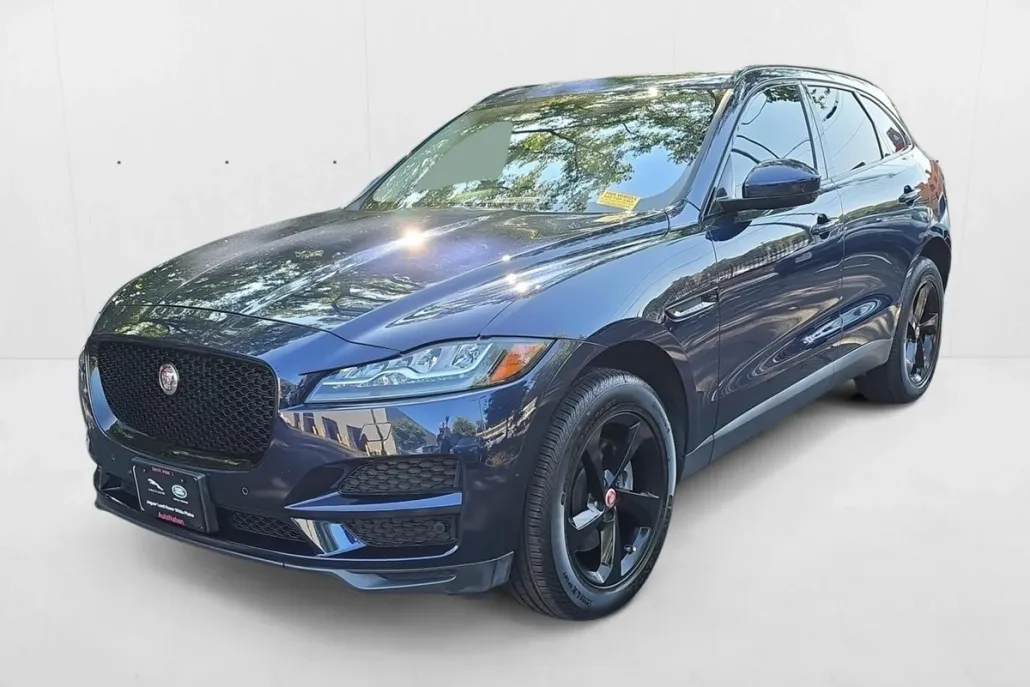 2019 Jaguar F-PACE Prestige photo 1