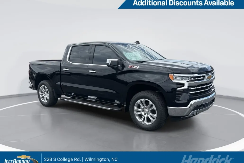 2025 Chevrolet Silverado 1500 LTZ photo 1