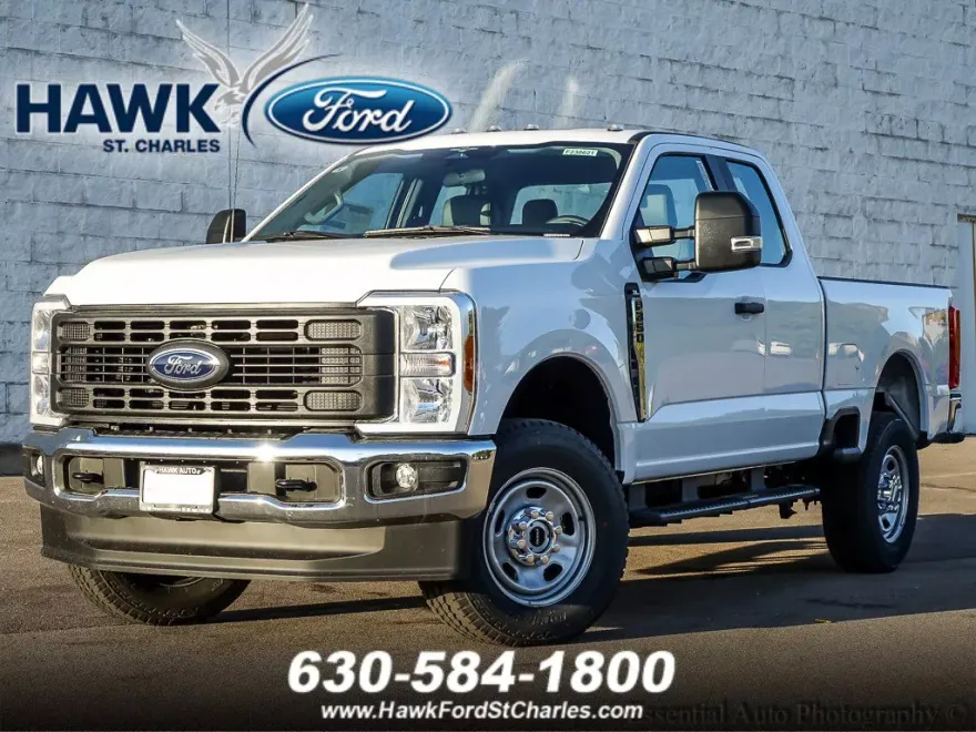 2023 Ford F-350 XL photo 1