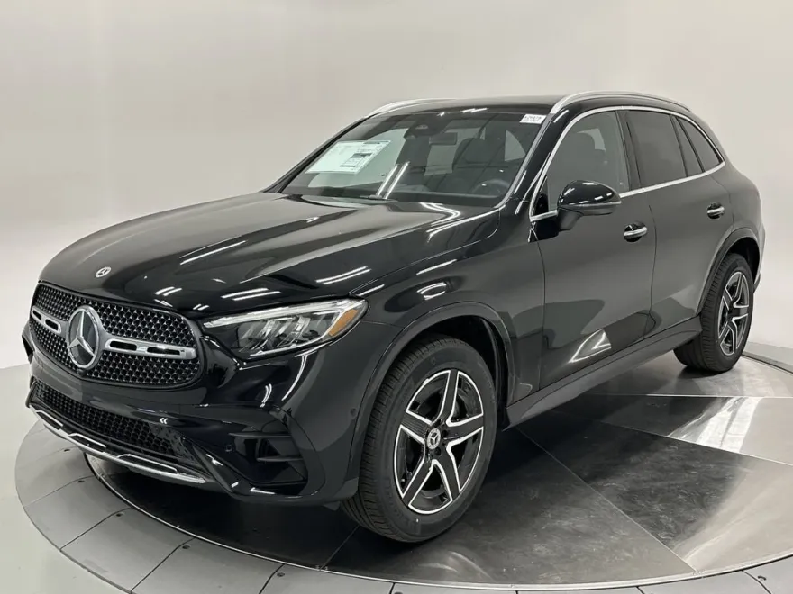 2026 Mercedes Benz GLC 300 photo 1