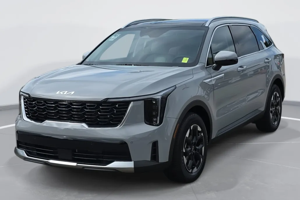 2026 Kia Sorento S photo 1