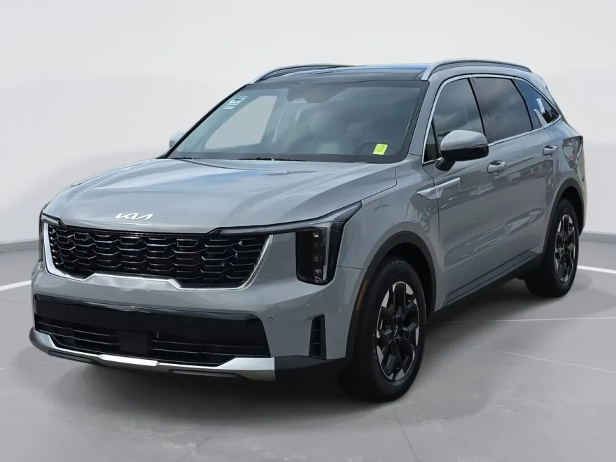 2026 Kia Sorento S photo 1