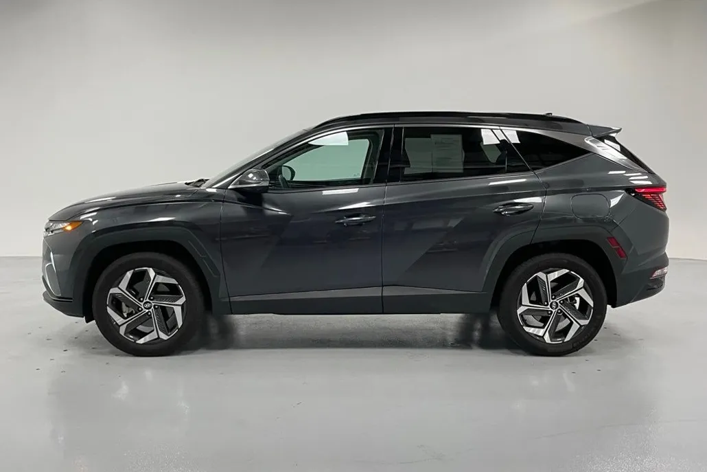 2023 Hyundai Tucson Limited photo 1