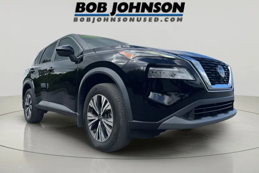 2022 Nissan Rogue SV photo 1