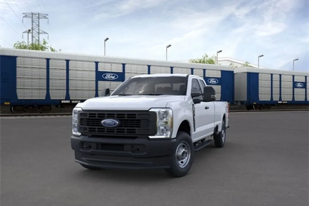 2025 Ford F-250 XL photo 1