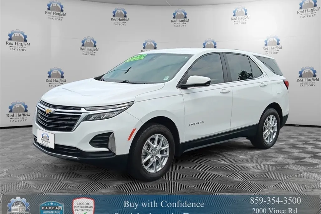 2022 Chevrolet Equinox LT photo 1