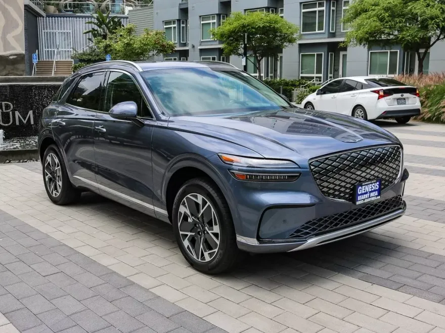 2026 Genesis Electrified GV70 photo 1