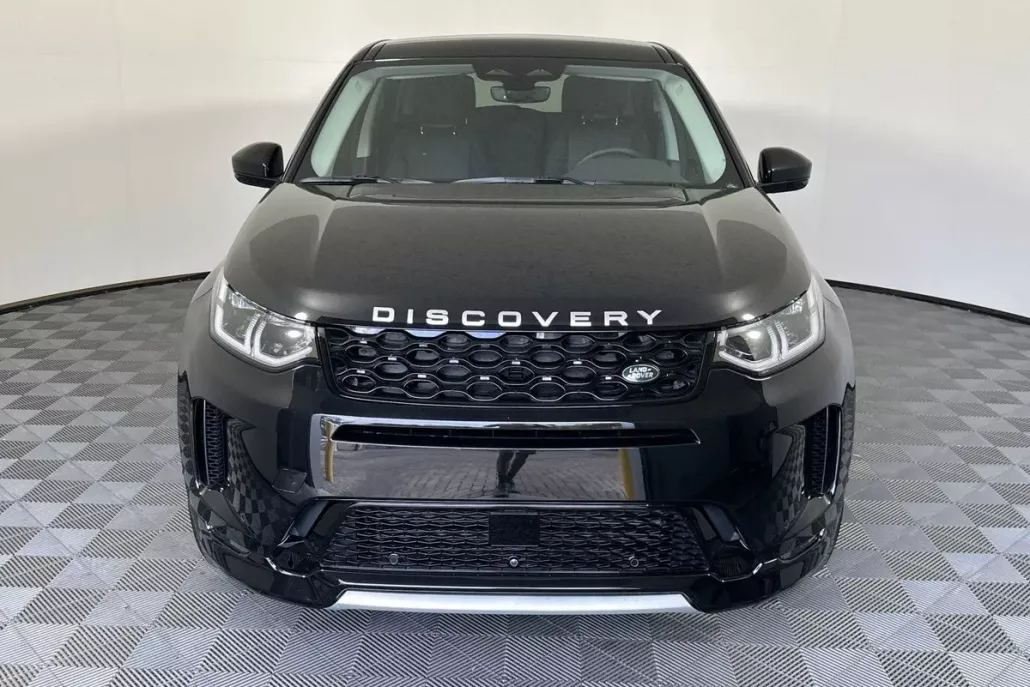 2024 Land Rover Discovery Sport S photo 1