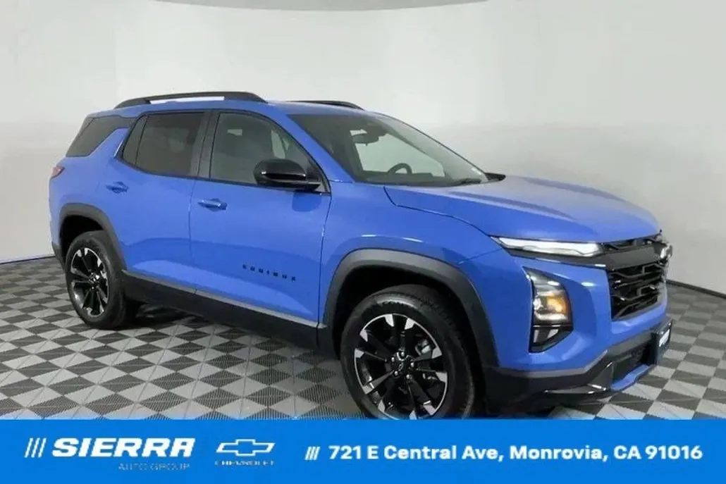 2025 Chevrolet Equinox RS photo 1