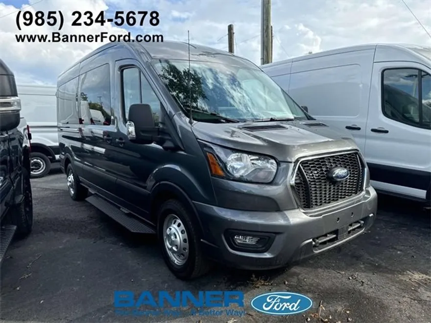 2024 Ford Transit Passenger XLT photo 1