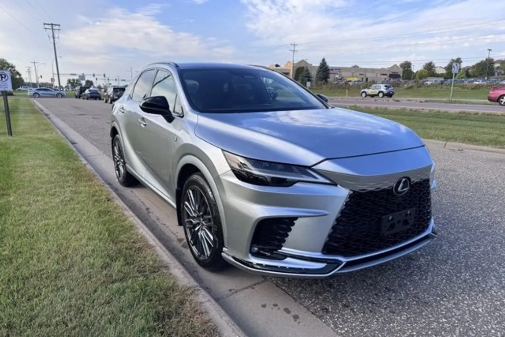 2023 Lexus RX 500h F SPORT Performance photo 1
