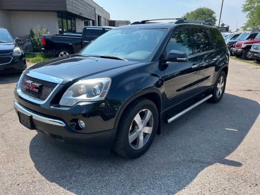 2011 Gmc Acadia SLT photo 1