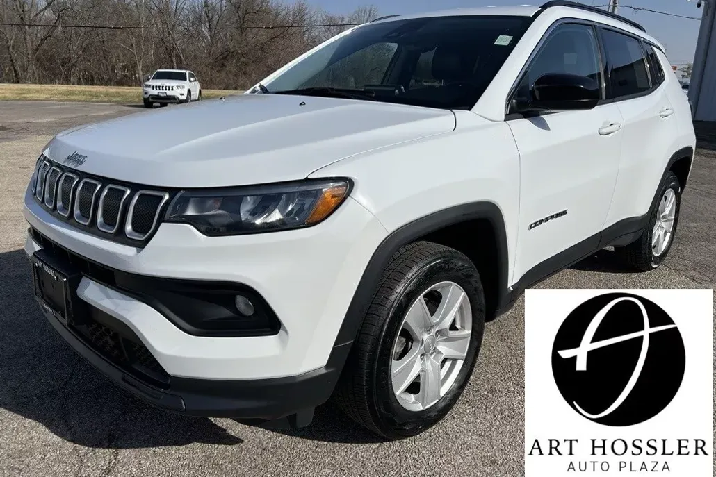 2022 Jeep Compass Latitude photo 1