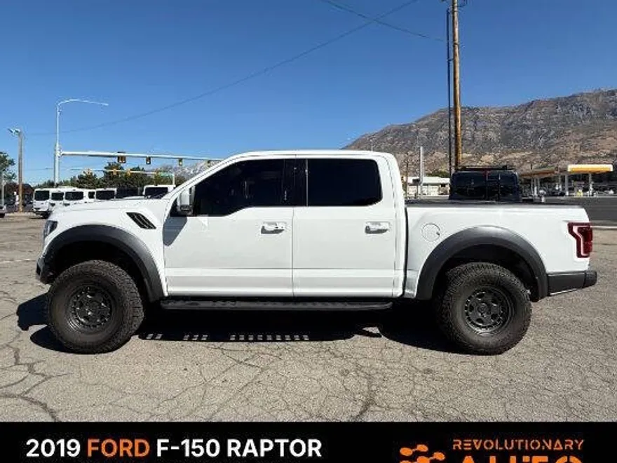 2019 Ford F-150 Raptor photo 1