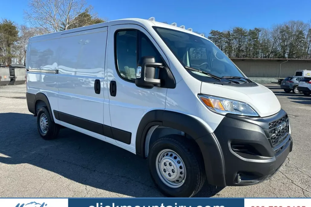 2025 Ram ProMaster 2500 Cargo Van photo 1