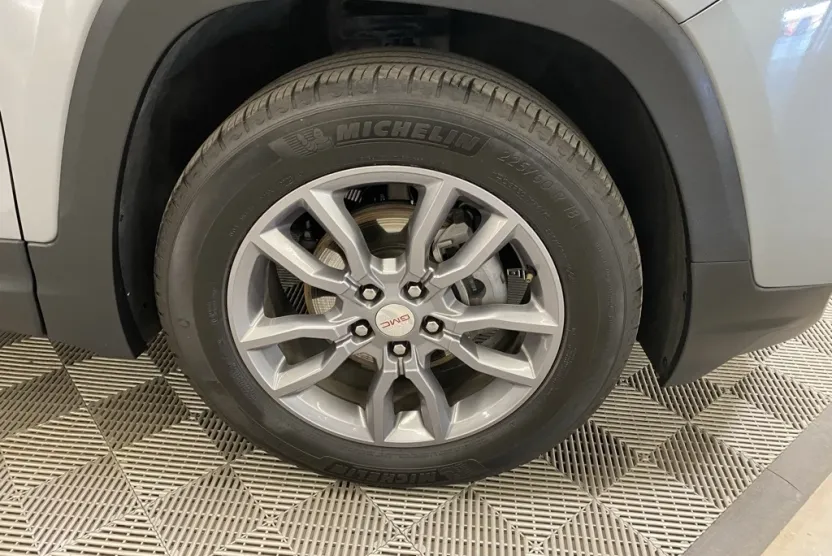 2024 Gmc Terrain SLT photo 1