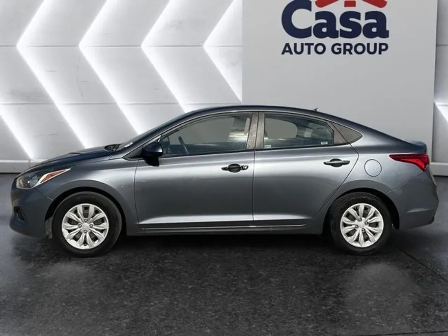 2019 Hyundai Accent SE photo 1