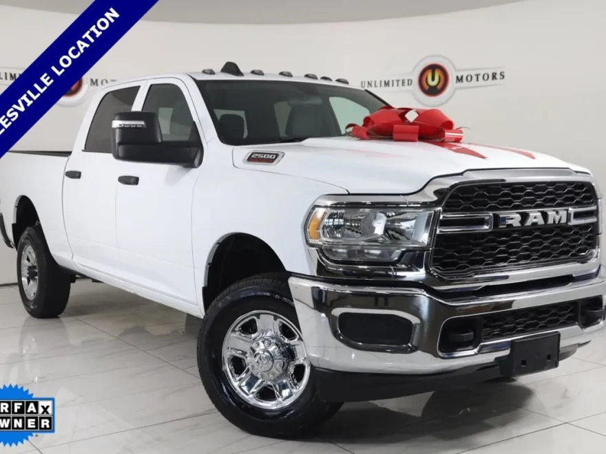2023 Ram 2500 Tradesman photo 1