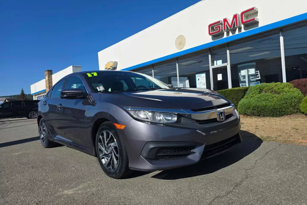 2017 Honda Civic EX photo 1