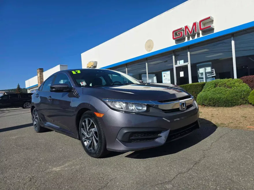 2017 Honda Civic EX photo 1
