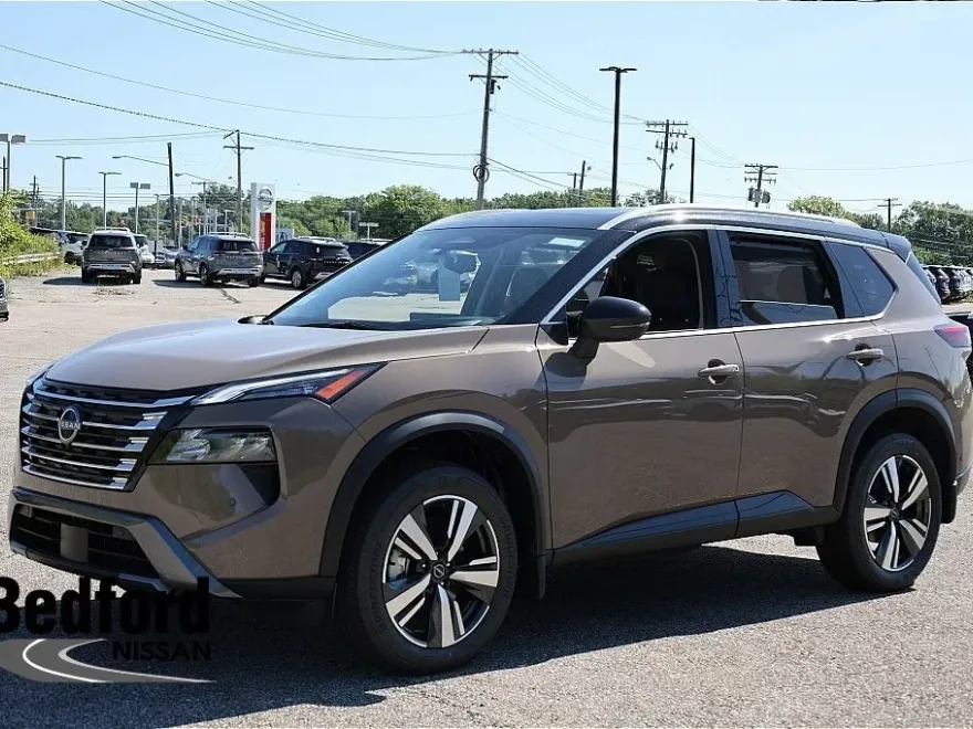2025 Nissan Rogue SL photo 1