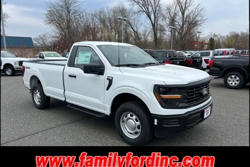 2025 Ford F-150 XL photo 1