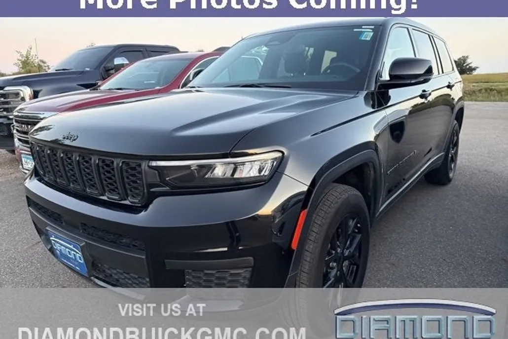 2024 Jeep Grand Cherokee Altitude photo 1