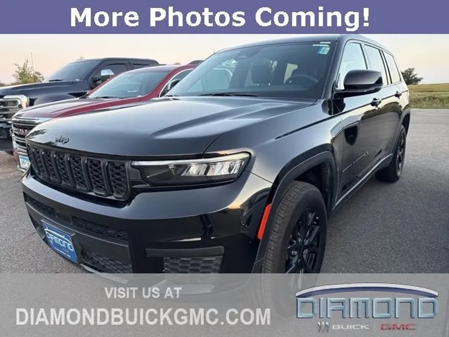 2024 Jeep Grand Cherokee Altitude photo 1