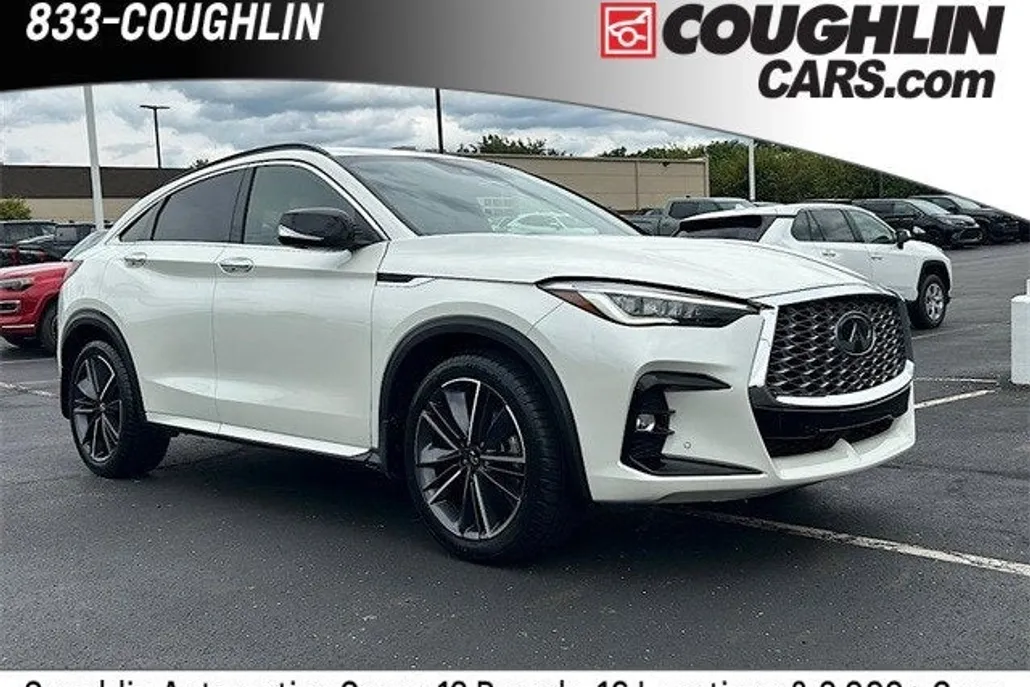 2023 Infiniti QX55 Essential photo 1