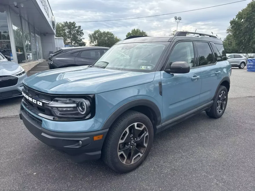 2021 Ford Bronco Sport Outer Banks photo 1