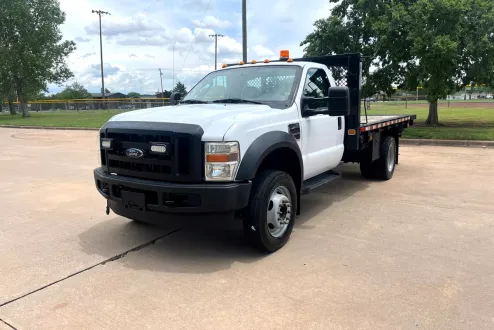 2009 Ford F-550 XLT photo 3