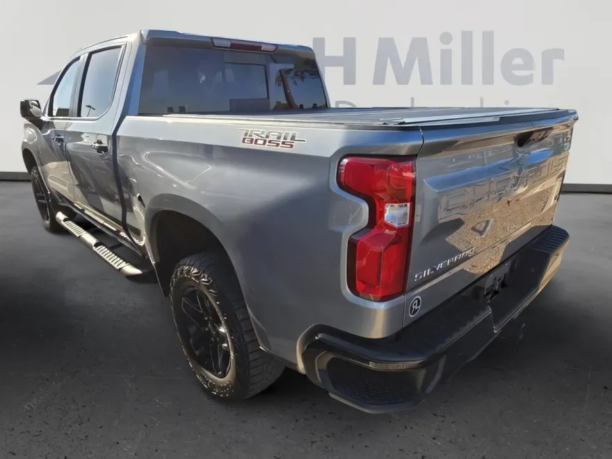 2023 Chevrolet Silverado 1500 LT Trail Boss photo 1