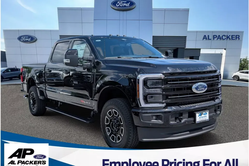 2026 Ford F-250 Platinum photo 1