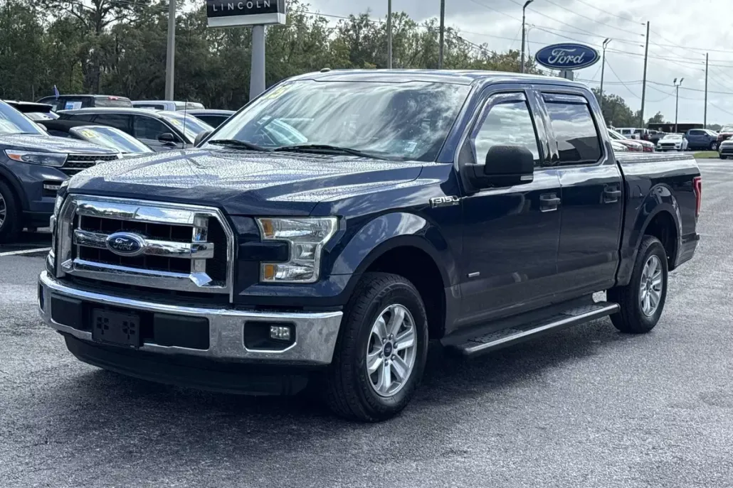 2015 Ford F-150 XLT photo 1