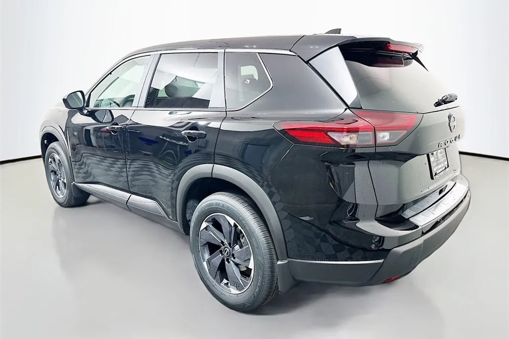 2026 Nissan Rogue SV photo 1