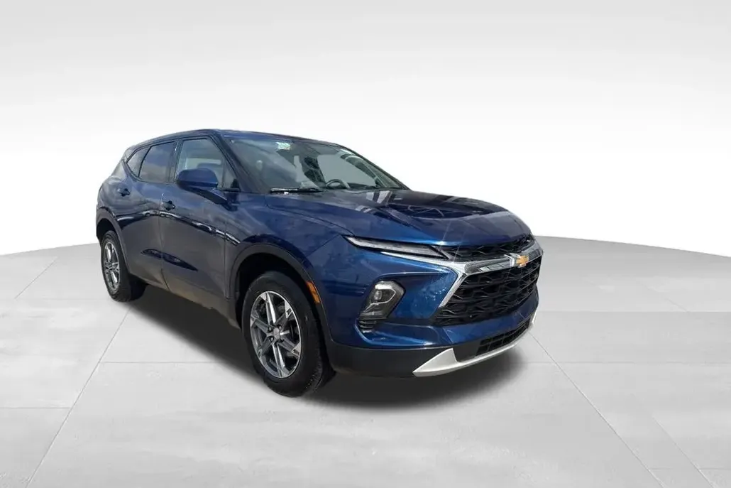 2023 Chevrolet Blazer 2LT photo 1