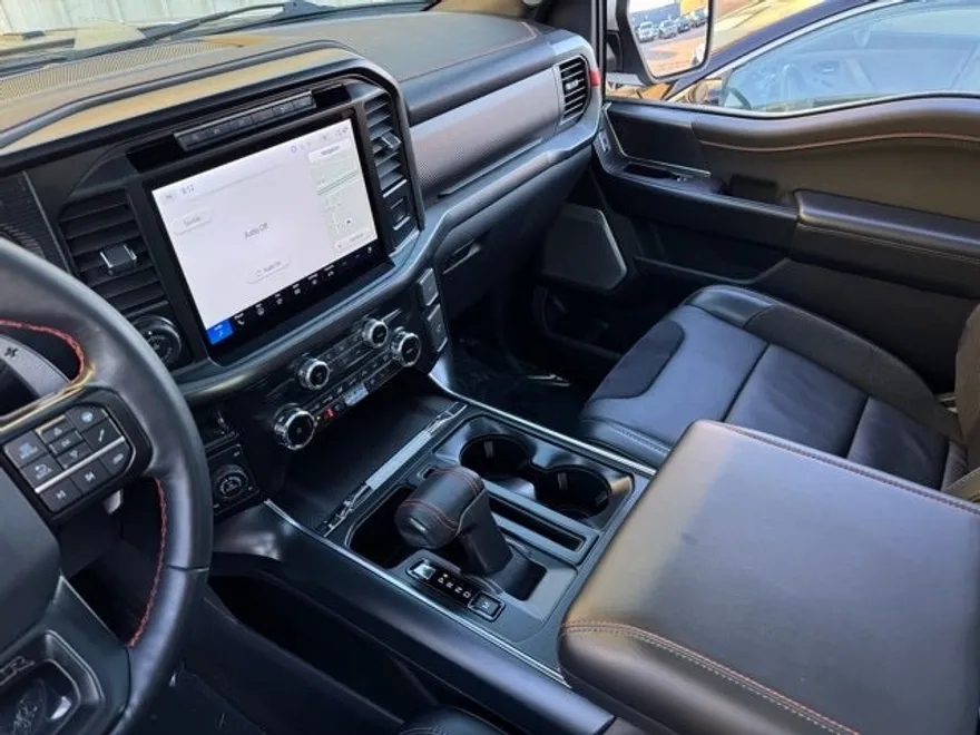 2024 Ford F-150 Raptor photo 1