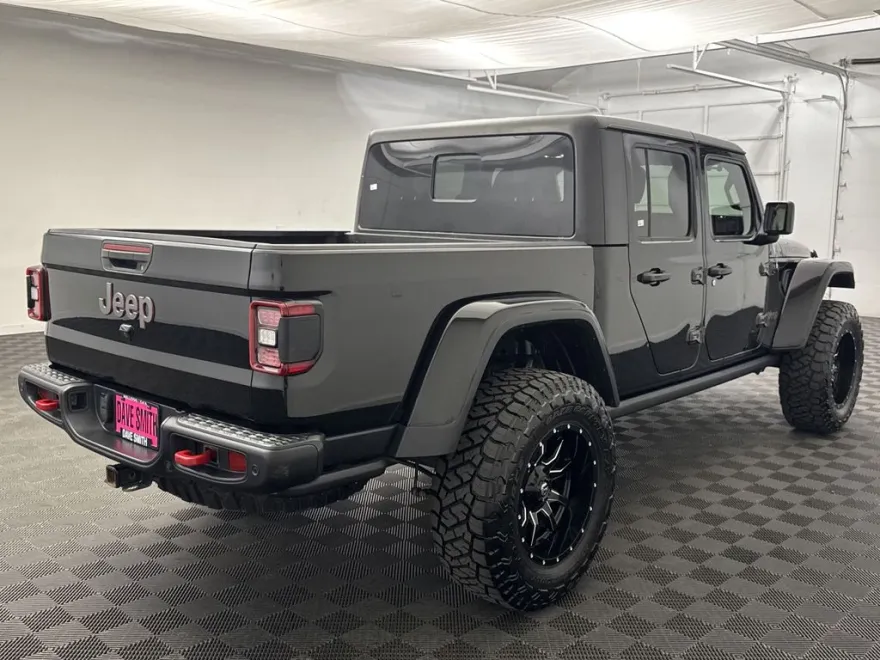 2020 Jeep Gladiator Rubicon photo 1