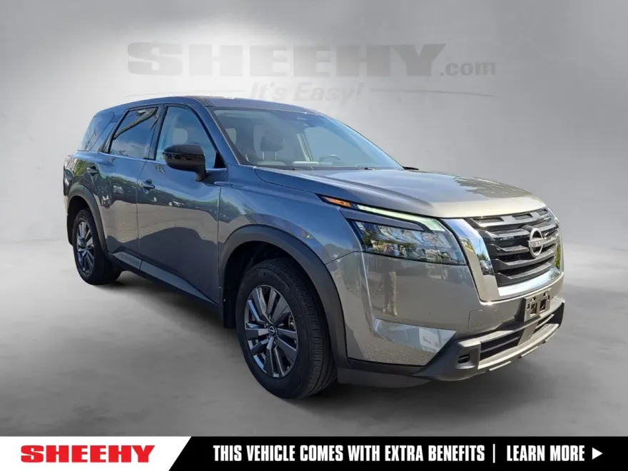 2024 Nissan Pathfinder S photo 1