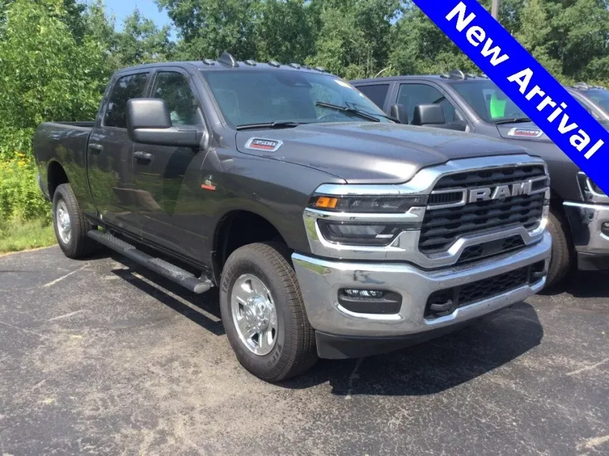 2025 Ram 3500 Tradesman photo 1