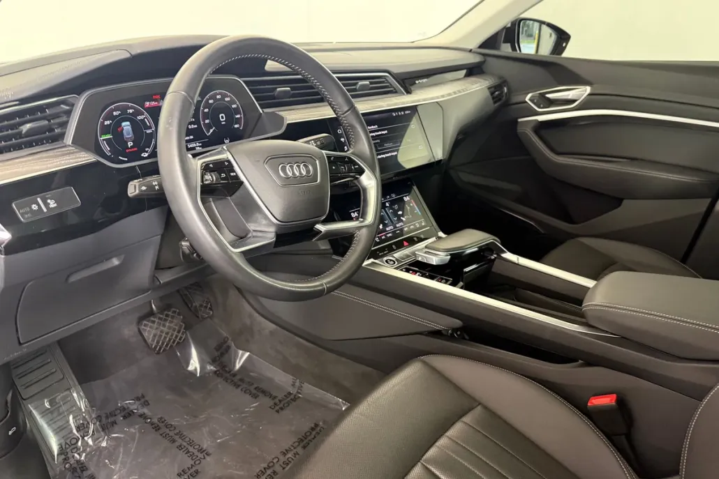 2021 Audi e-tron Sportback Premium Plus photo 1