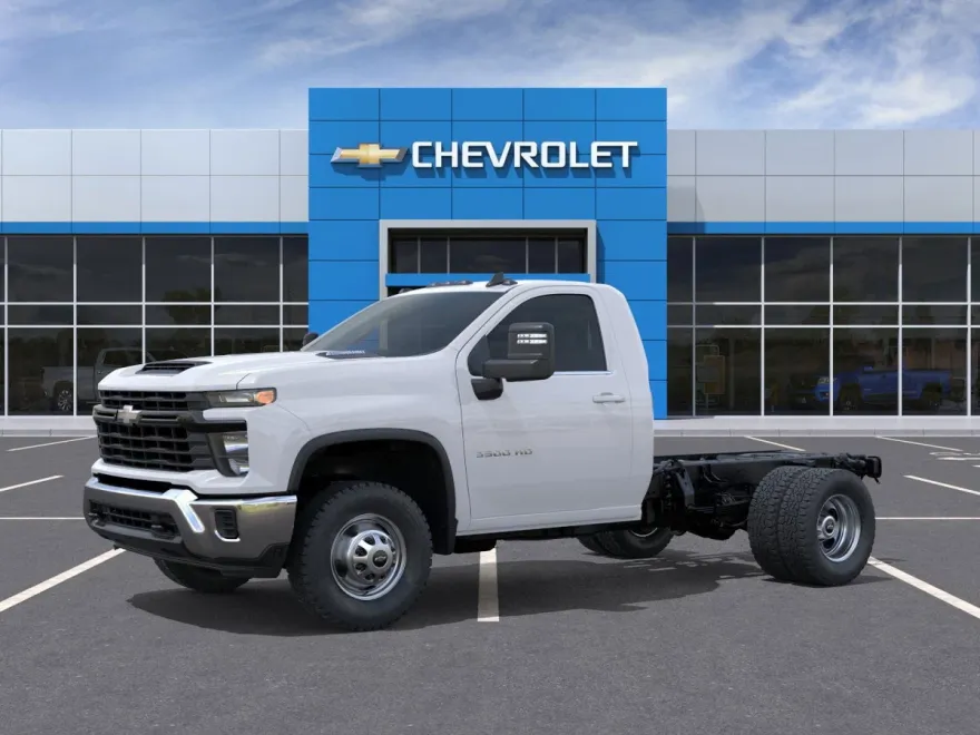 2025 Chevrolet Silverado 3500HD Work Truck photo 1