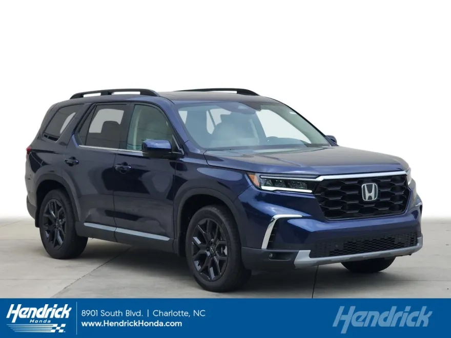 2025 Honda Pilot Touring photo 1