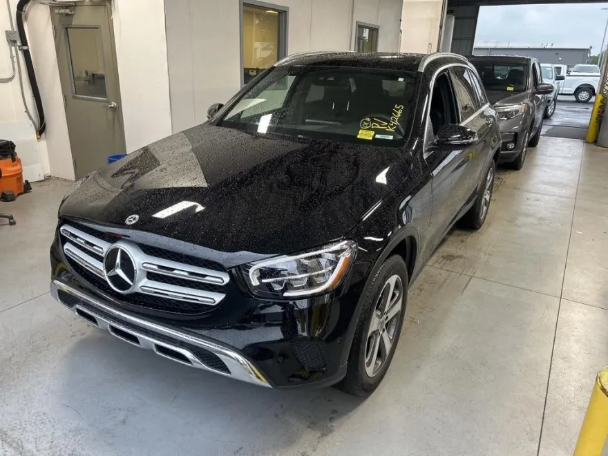 2022 Mercedes Benz GLC 300 4MATIC photo 1