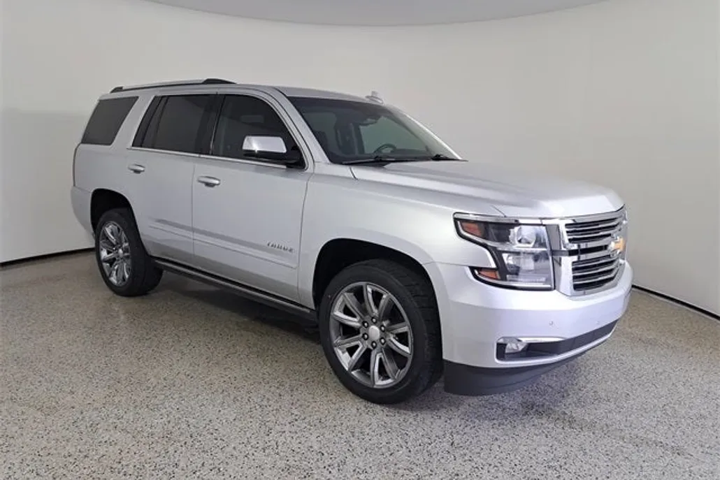 2019 Chevrolet Tahoe Premier photo 1