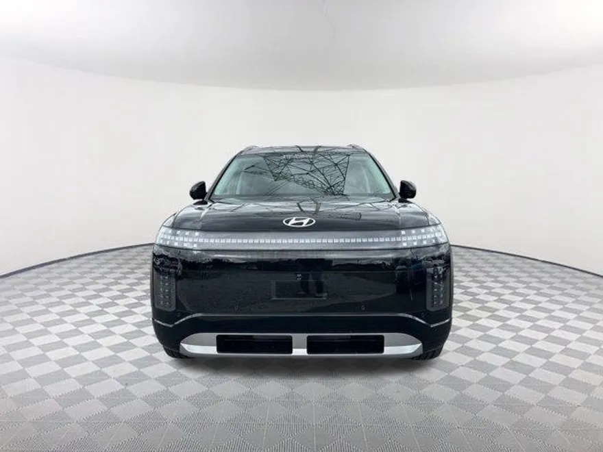 2026 Hyundai Ioniq SEL photo 1