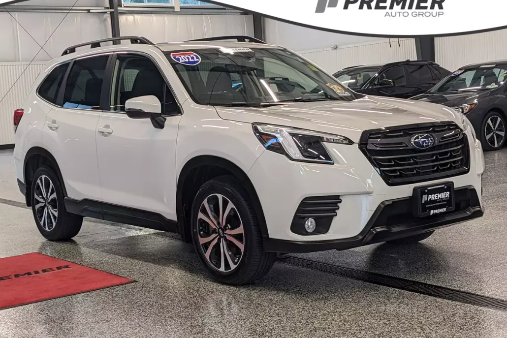 2022 Subaru Forester Limited photo 1