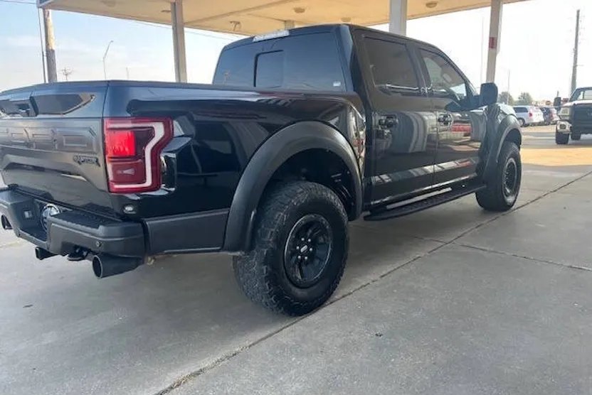 2018 Ford F-150 Raptor photo 1