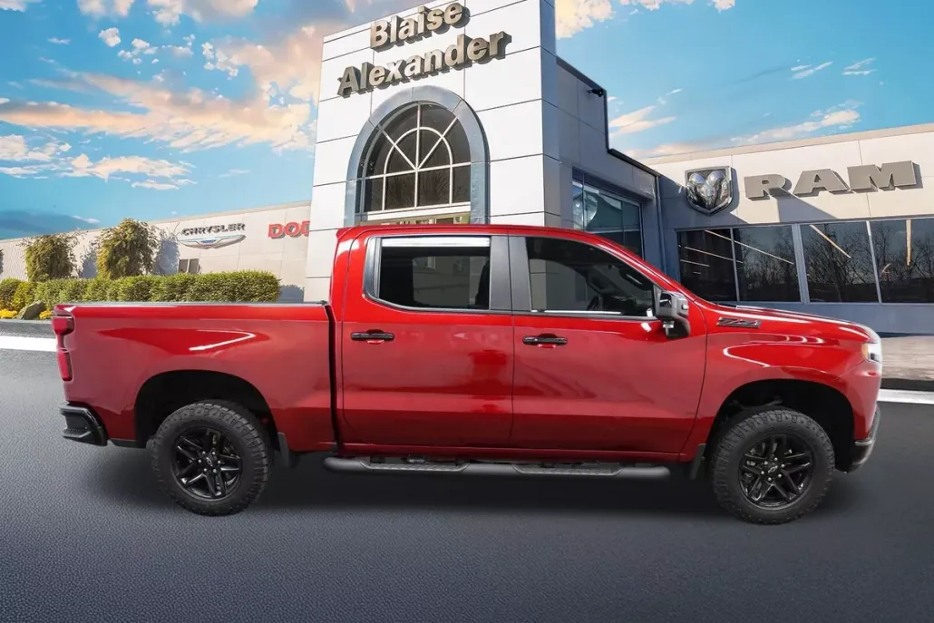 2021 Chevrolet Silverado 1500 LT Trail Boss photo 1