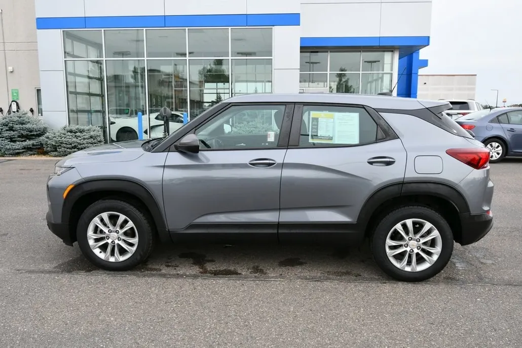 2021 Chevrolet Trailblazer LS photo 1